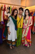Adhuna Akhtar at Nee & Oink launch their festive kidswear collection at the Autumn Tea Party at Chamomile in Palladium, Mumbai ON 11th Sept 2012 (37).JPG
